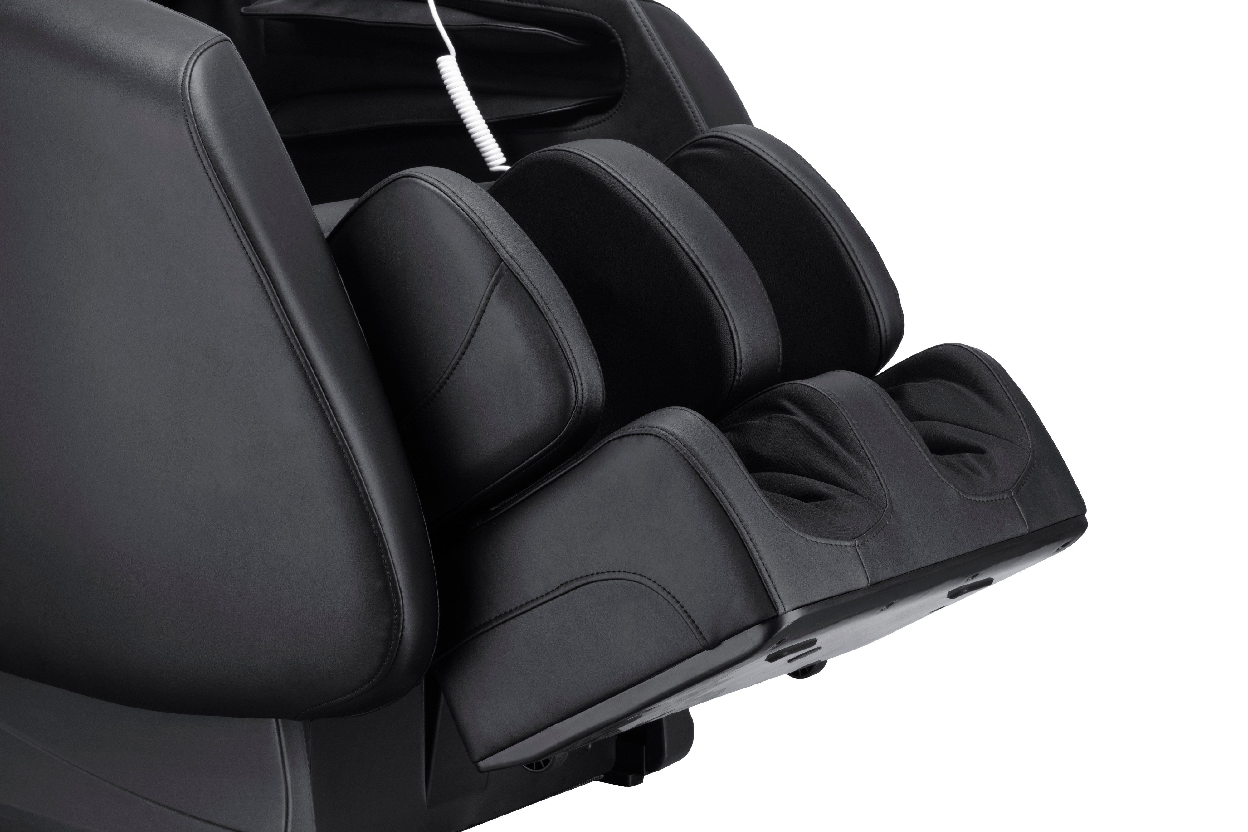 Detailed view of BossCare GR8013 massage chair foot rollers and 16cm extendable footrest for users in USA.