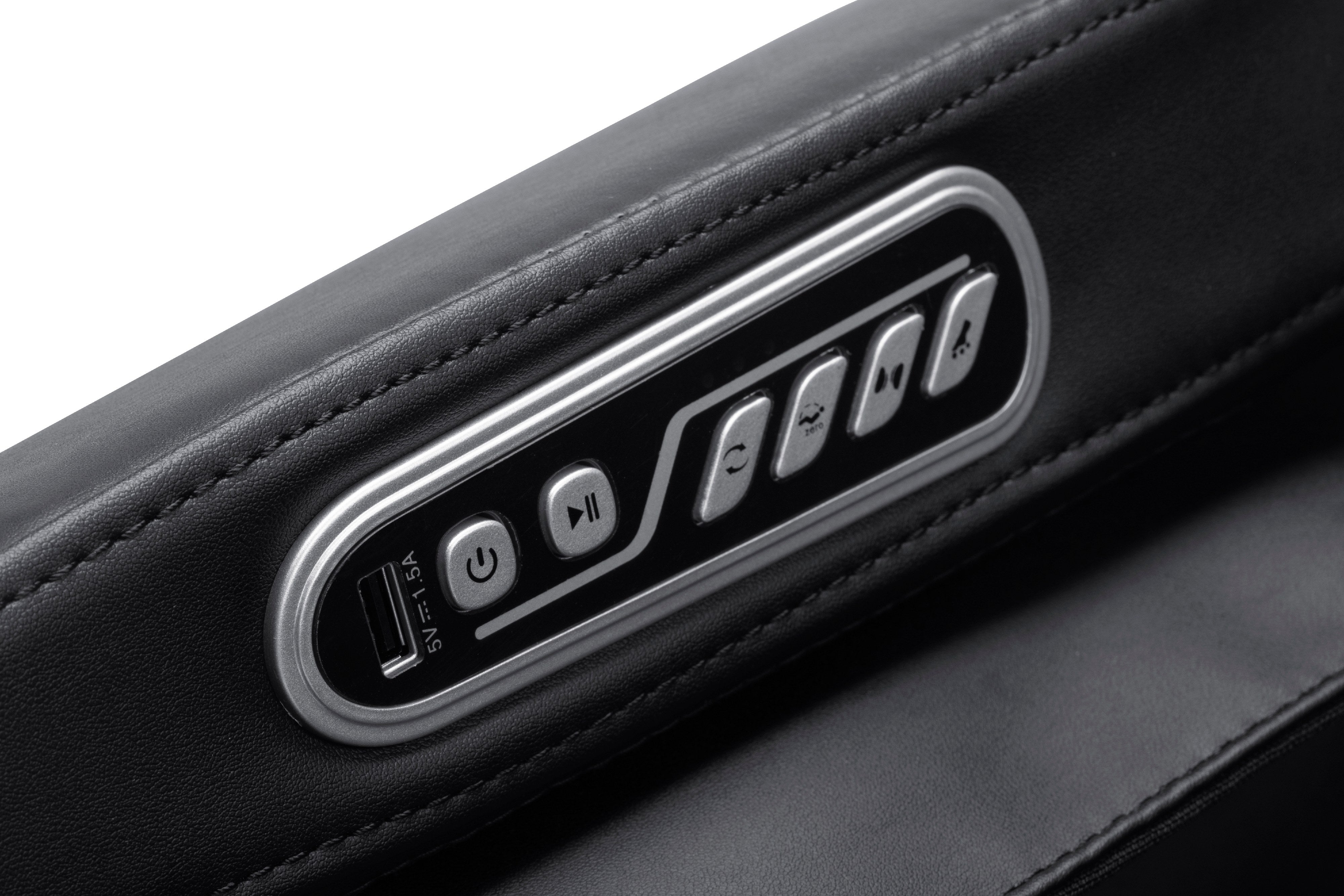 BossCare GR8013 massage chair featuring convenient armrest shortcut keys for quick operation, available in USA.